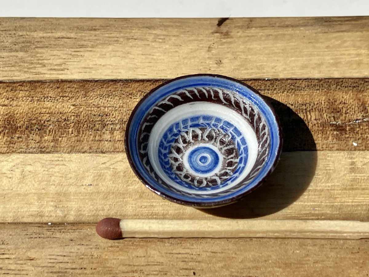 fruitbowl in ceramic green- handmade by Minimalen Krukmakeri - 2