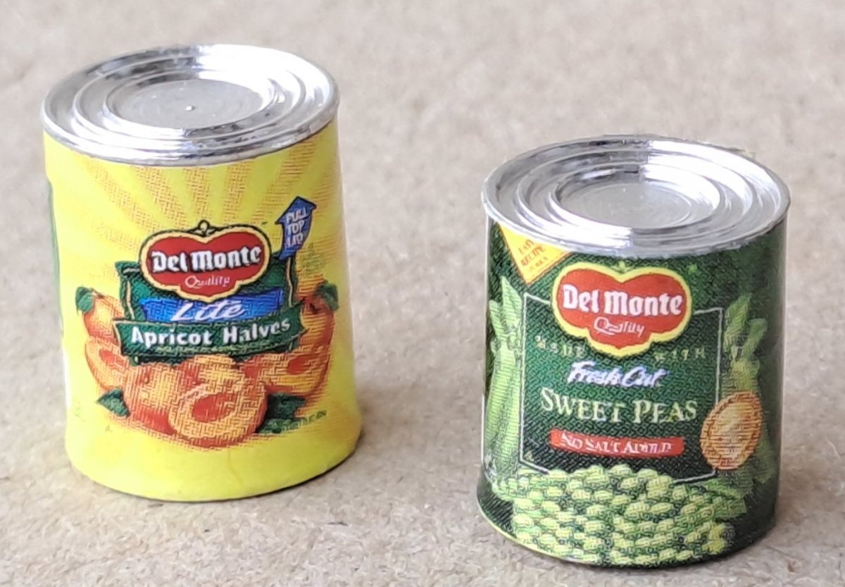 2 fruktkonservburkar