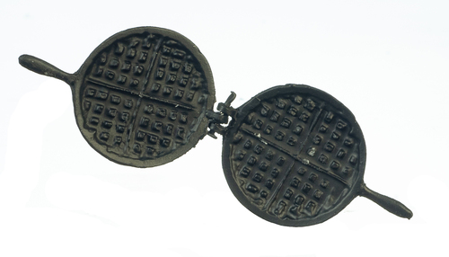 Waffle iron