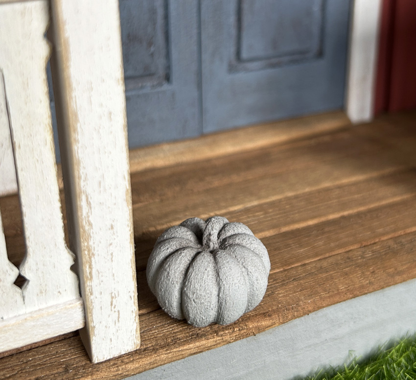 Pumpa i "betong"-låg-mellan-från Mormor