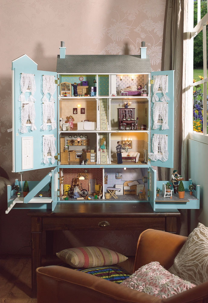 11. The classical dolls house - house - PREORDER ITEM - 3