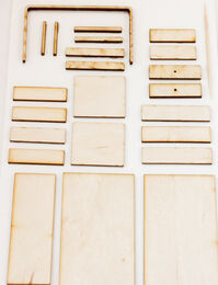 Hallbyrå - byggsats i plywood-från Nukkekoti Väinölä - 3