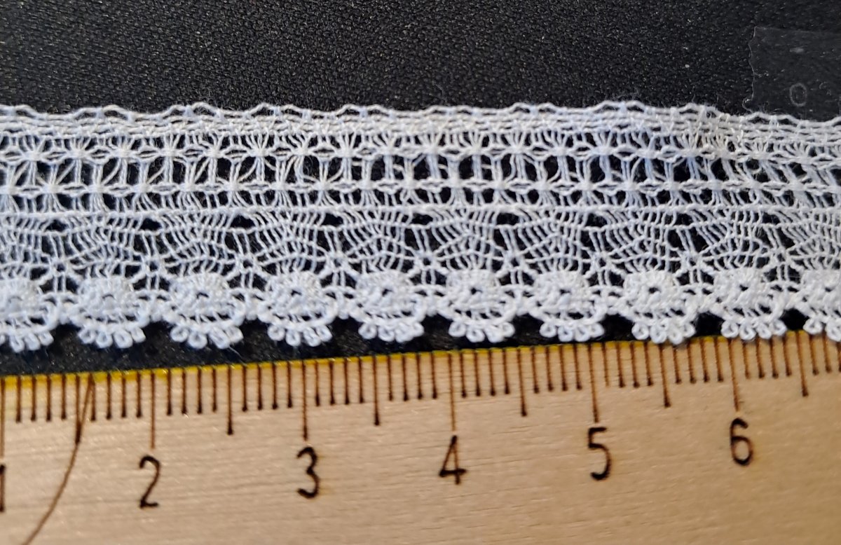 French lace  - white- 15 mm