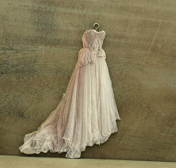 "Weddingdress" made in wood for decration- from Art of Mini