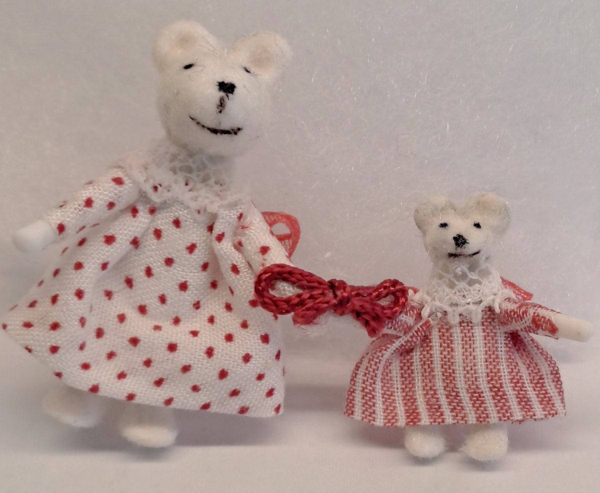Teddies- hand made in Germany