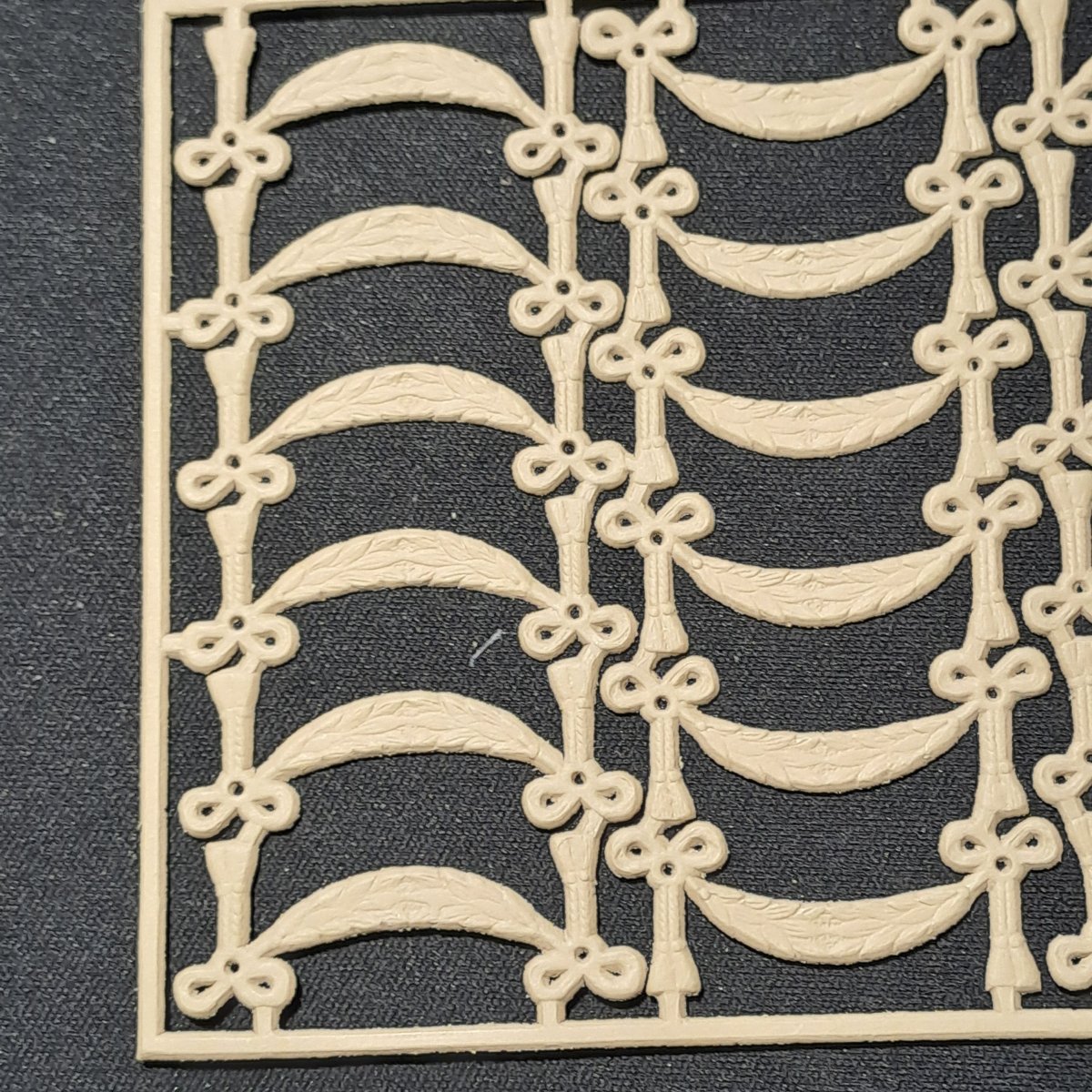 Relief panel,