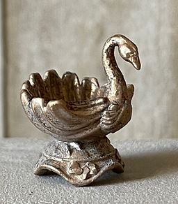 18th Century Swan & Shell Dish- kit from Alison Davies