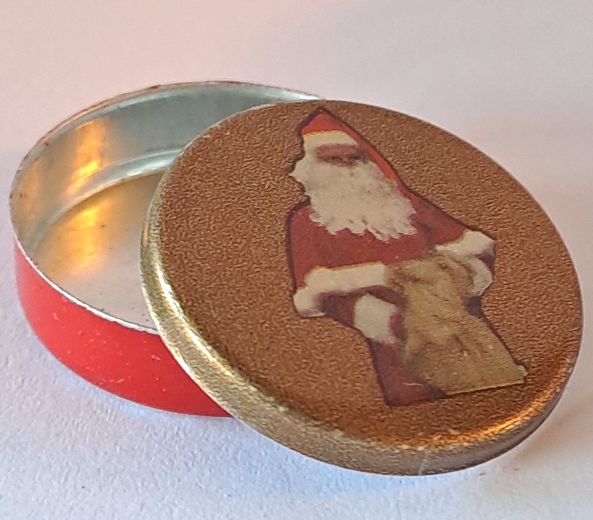 Kakburk med tomte