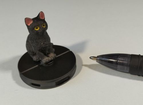 robot vacuum cleaner black