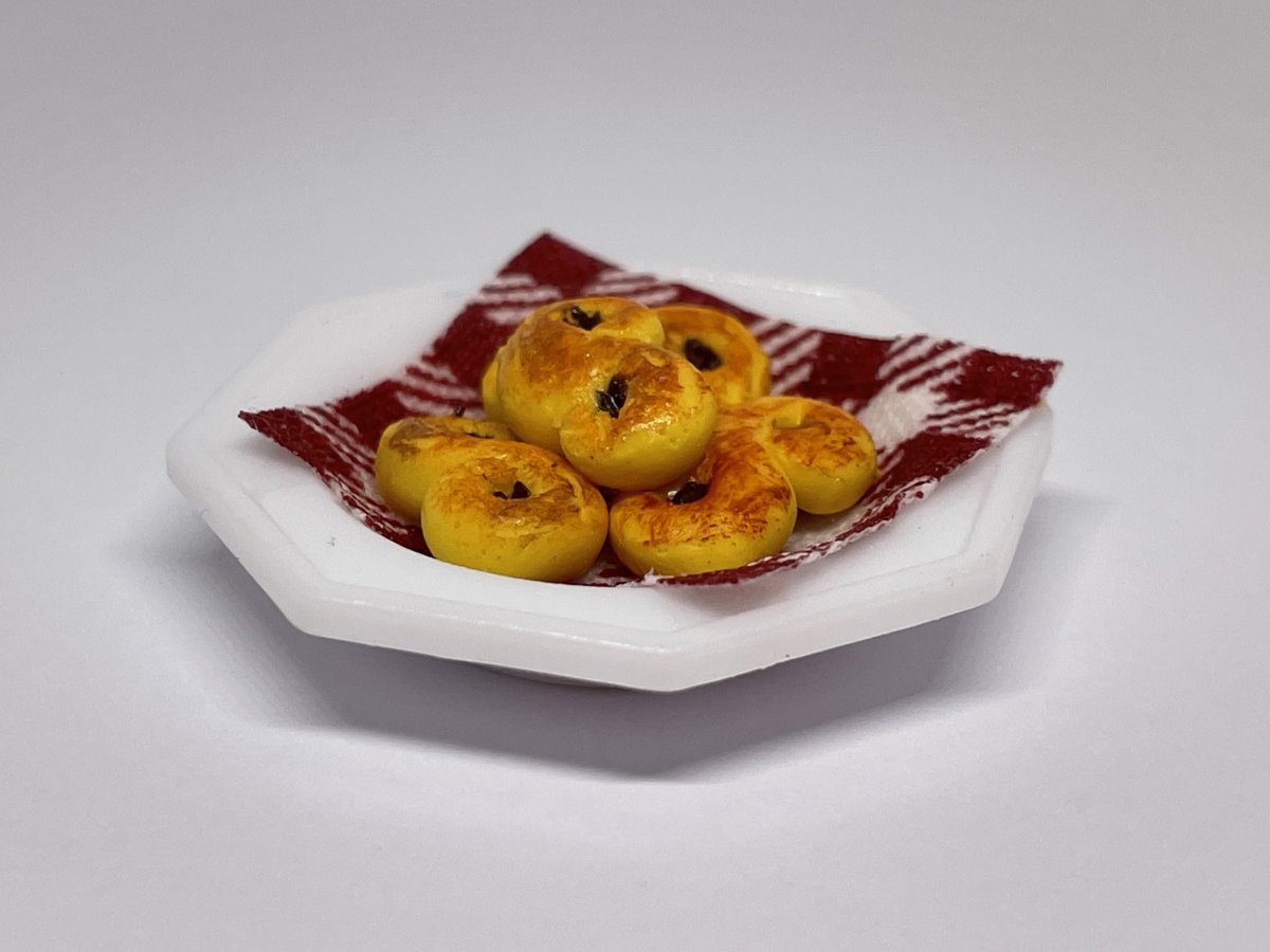 Fat med lussebullar -Sandra Vikström