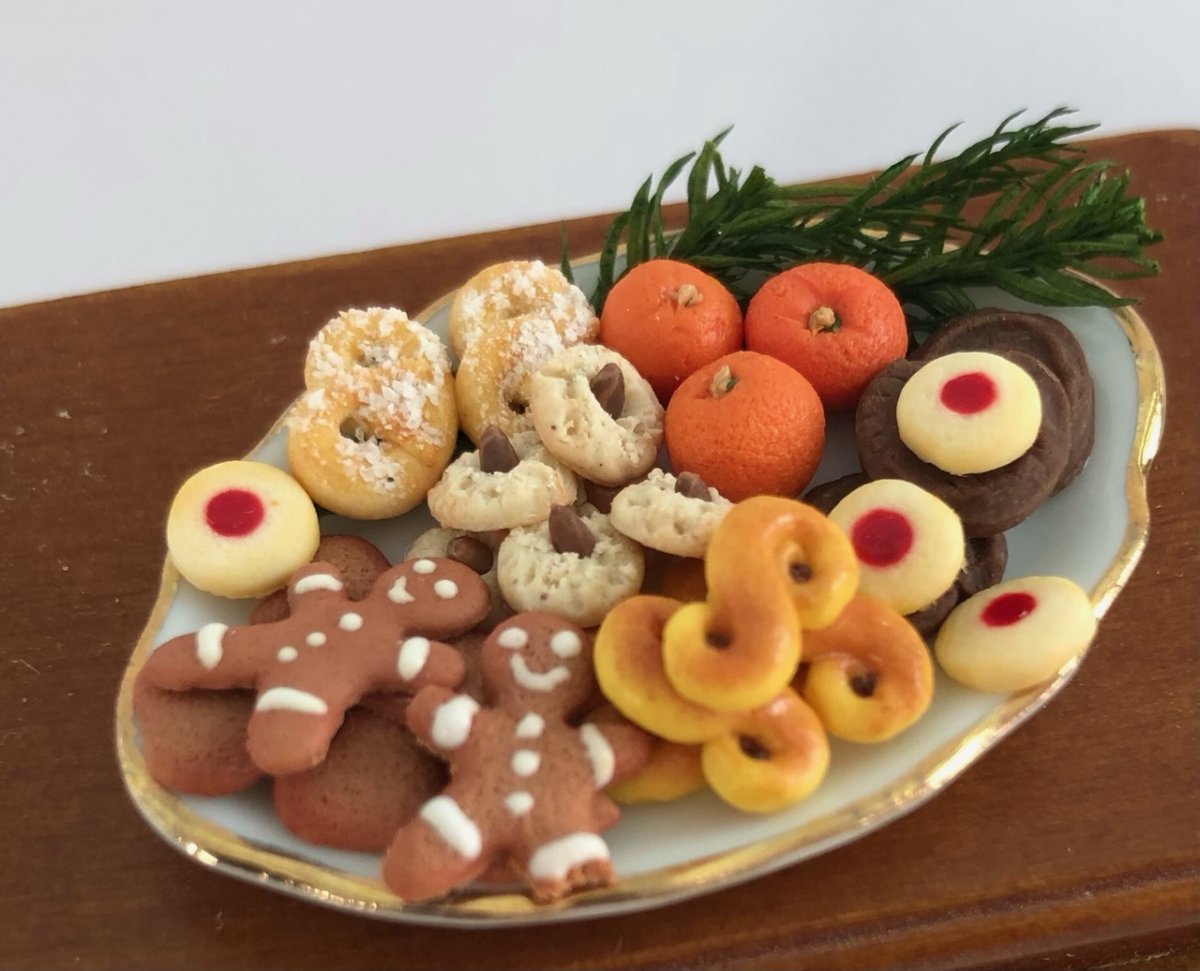 Cakeplate, christmas insiration- Charlotte Jagter handcraft