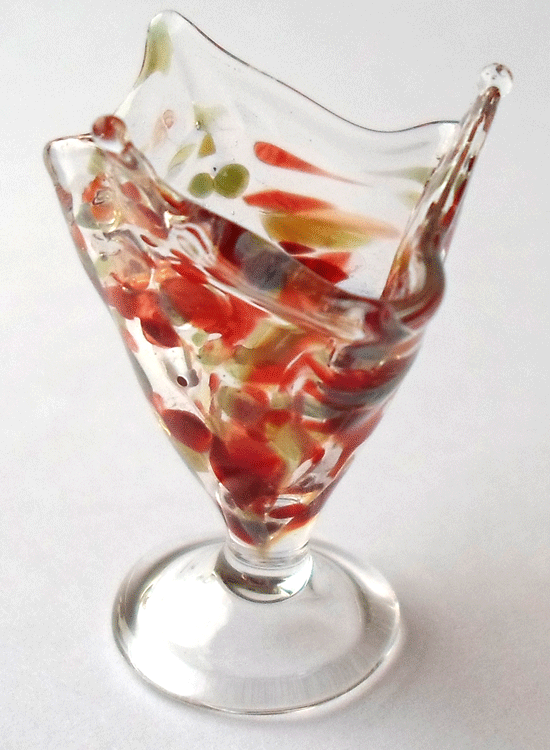 Glas vase, red spreckled