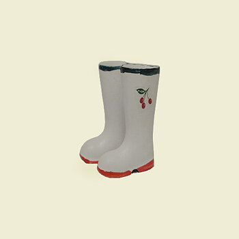 Boots white