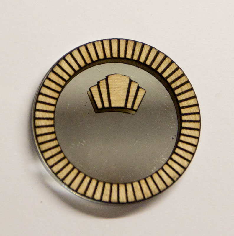 Mirror, mackintosh round