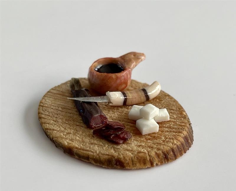 Tray with cheese - Sandra Vikström