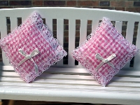 Pillow pair of 2 pink