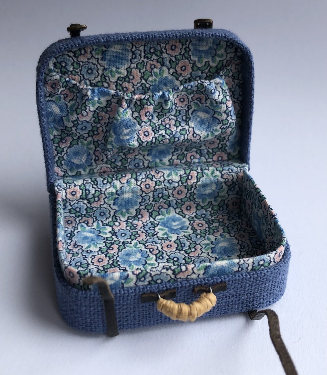 Suitcase, blue, -Charlotte Japter handcraft - 2