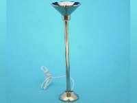 golvlampa krom modern