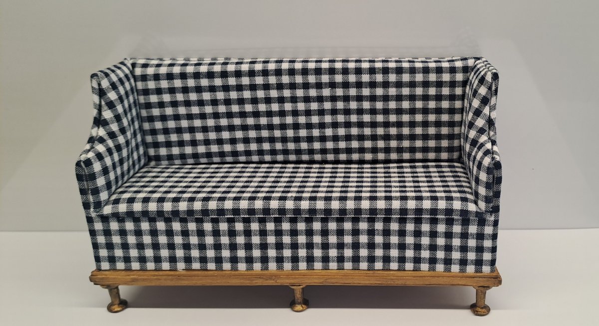 Sofa- handmade by Erik Lindstrand