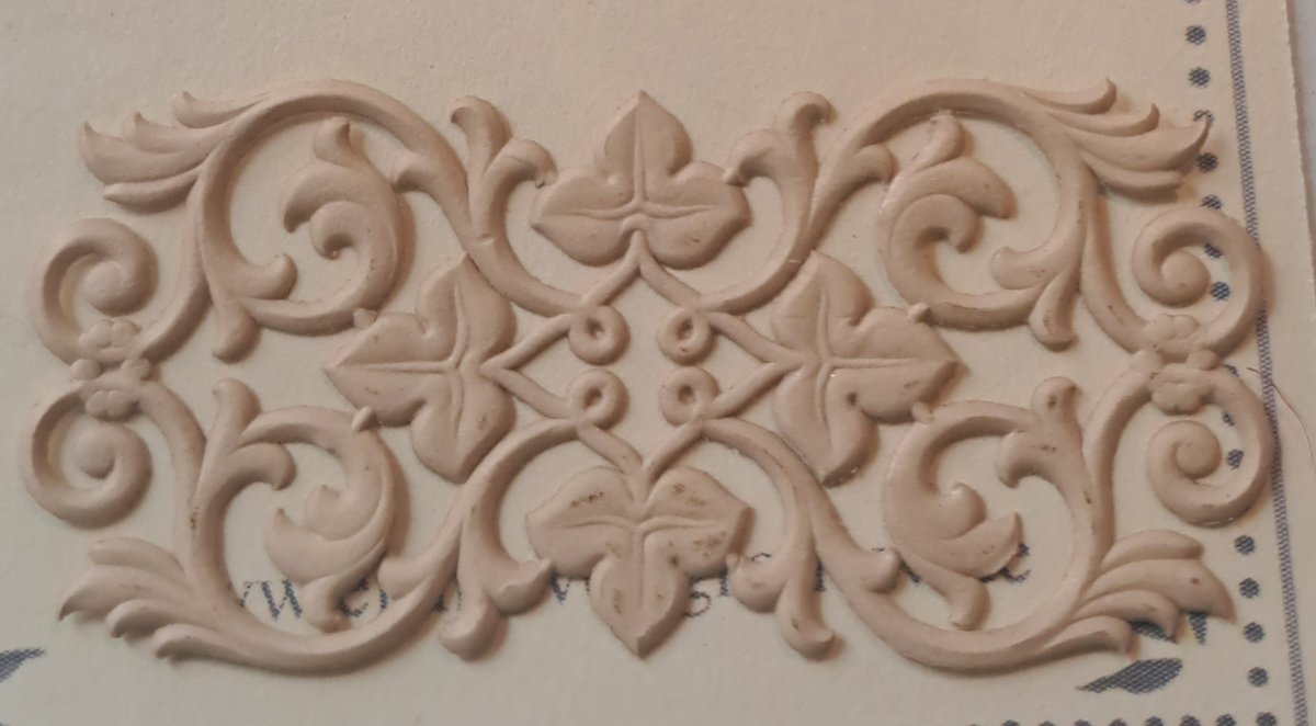 relief för möbler