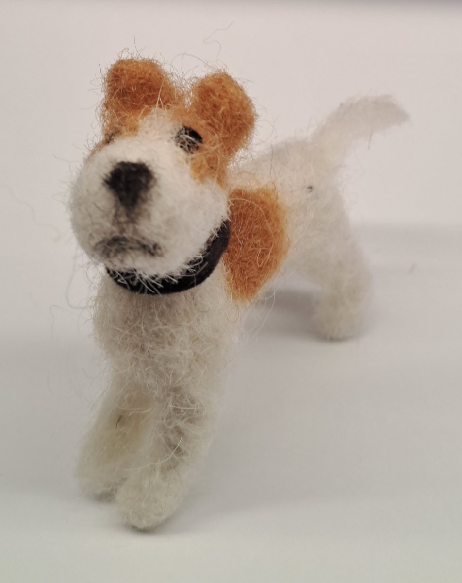 handmade wool dog nr 26