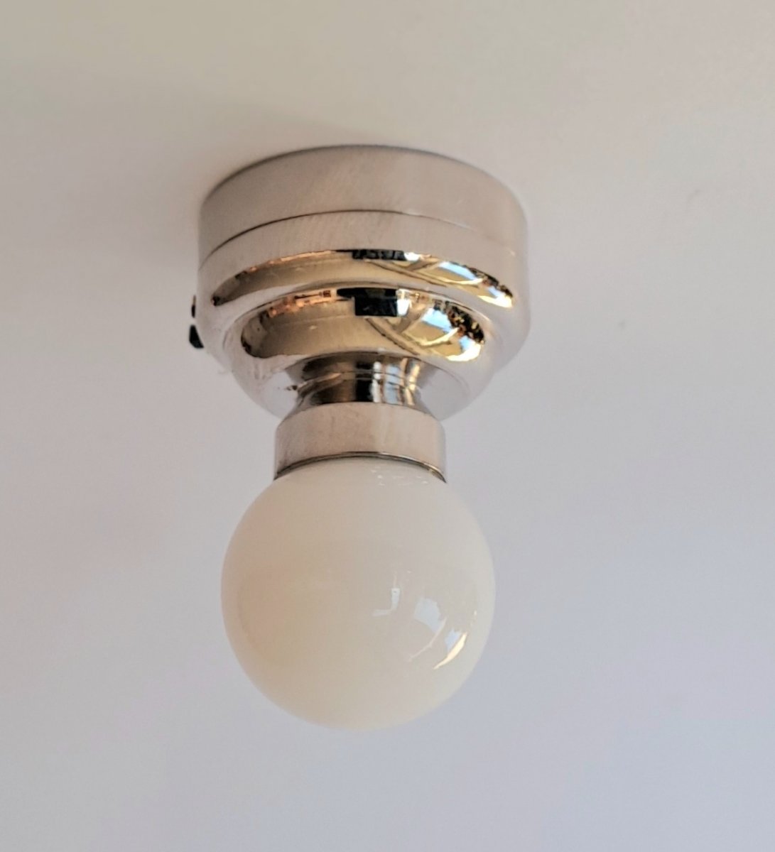 Taklamp antik m frostad boll LED