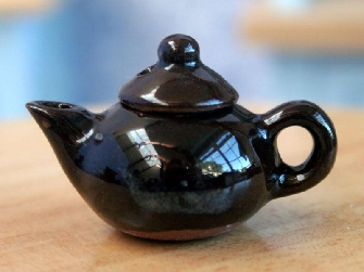 Tekanna svart