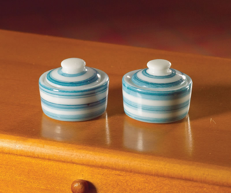 Jar with lid, blue stripes