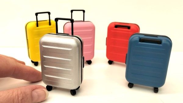 brown patten suitcase (openable)