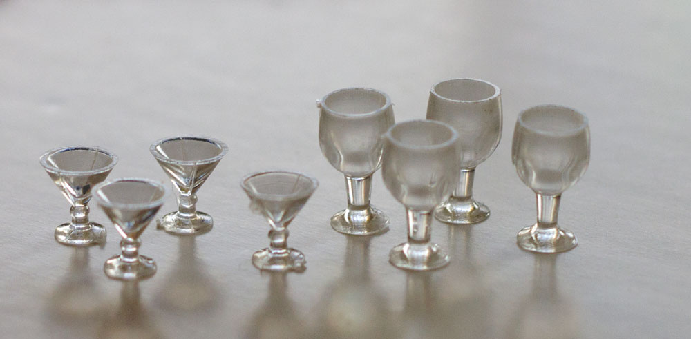 4 wine glasses and 4 cocktail