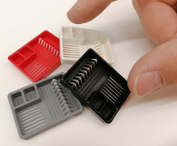 Dish drainer