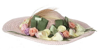 Beige hat with flowers