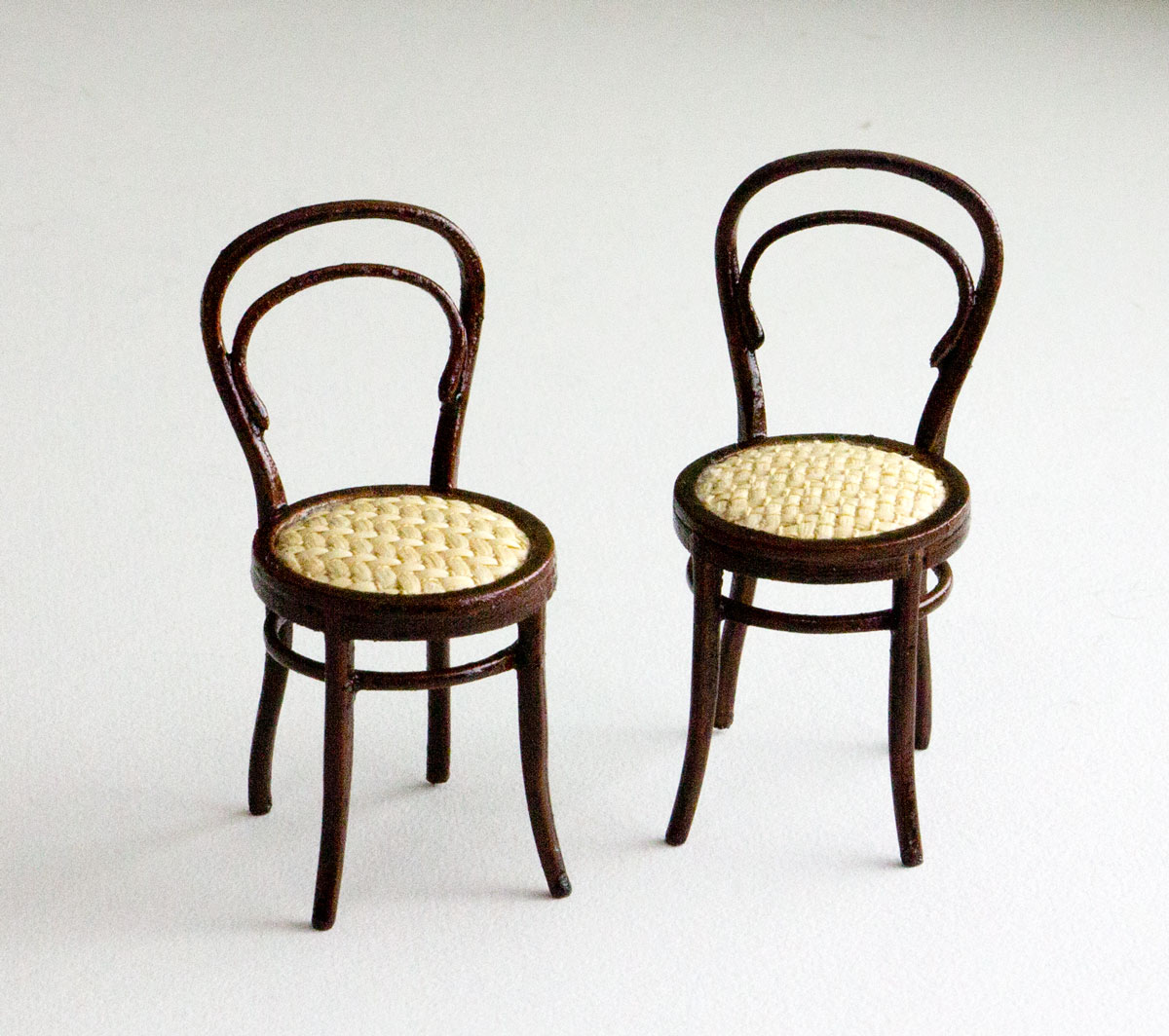 Two bentwood chairs Thonet - kit - 2