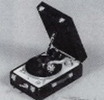 Kit -Portable Gramophone 1920,s