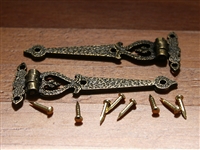 Two hammered long hinge set with pins