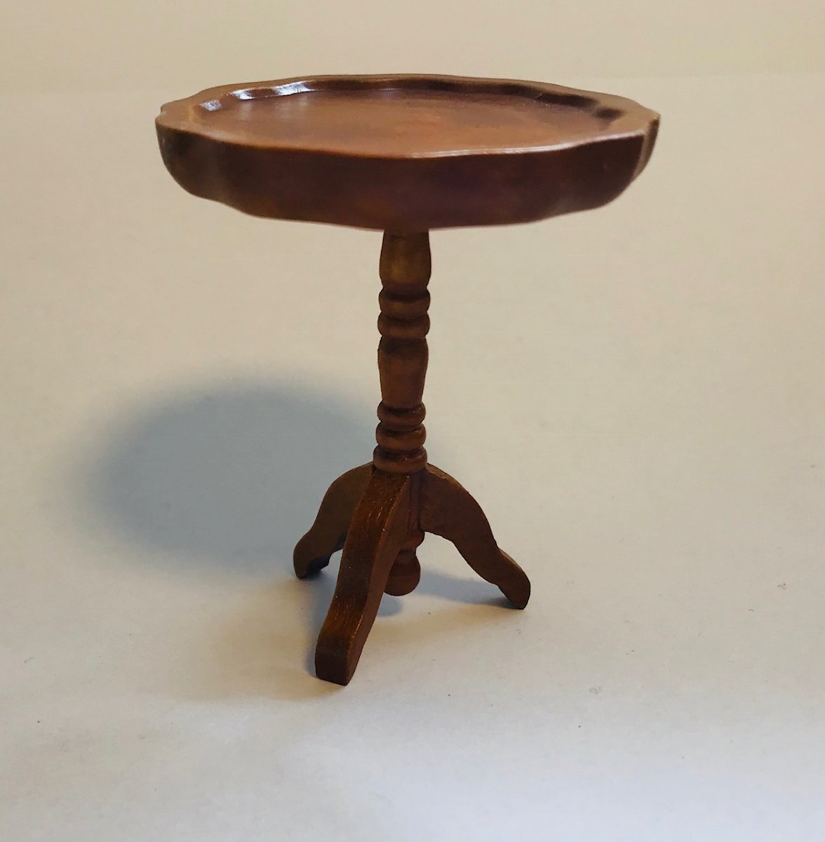 Sidobord litet - mahogny