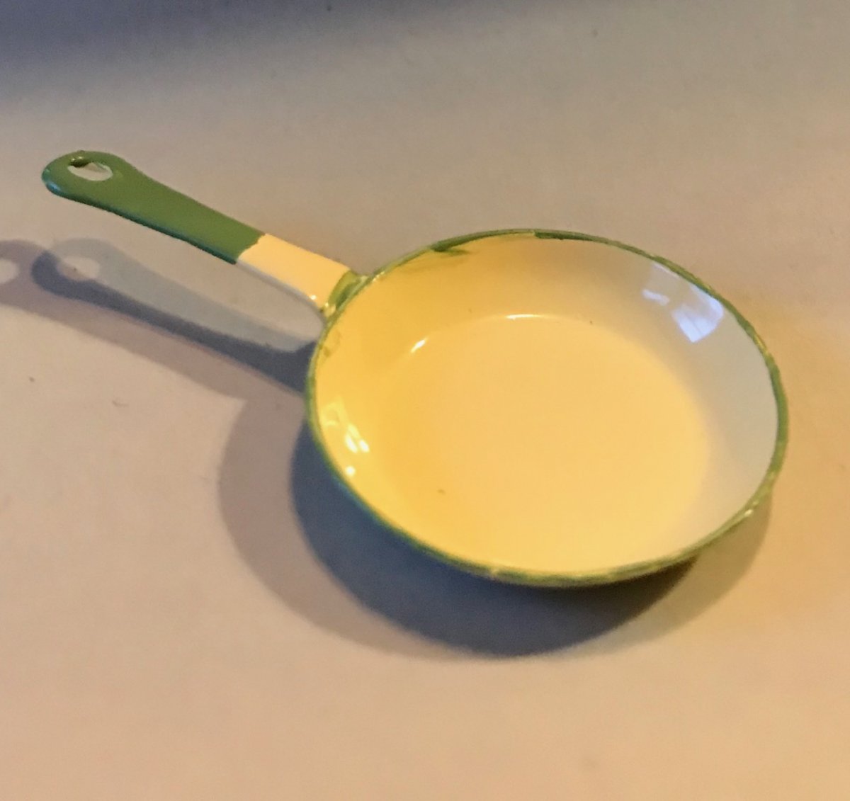 Frying pan