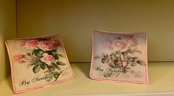 Kuddkit blomster 2 kit från Minimiś