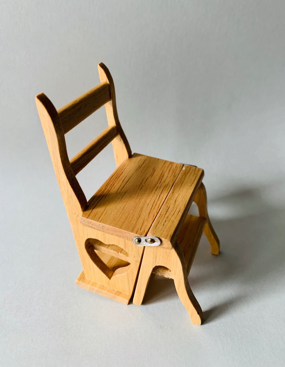 Step chair
