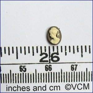 Brun Kamé - från Valerie Claire Miniatures