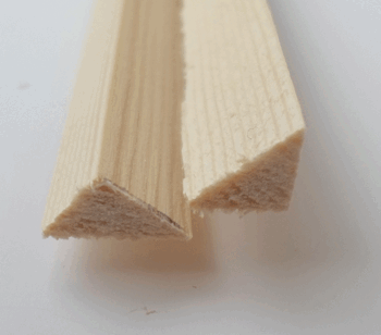 Triangle strip 5*5*7 pine