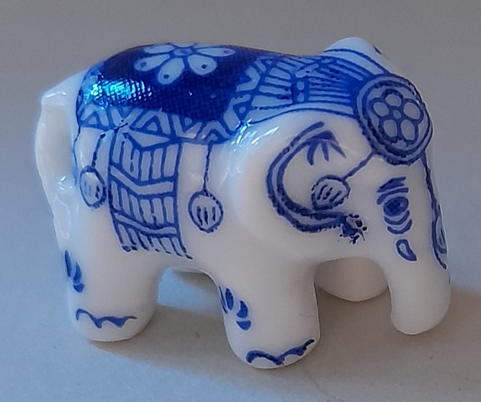 Oneo China elephants