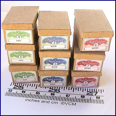 Material för att göra tre skorkartonger- Purples- kit från Valerie Claire Miniatures