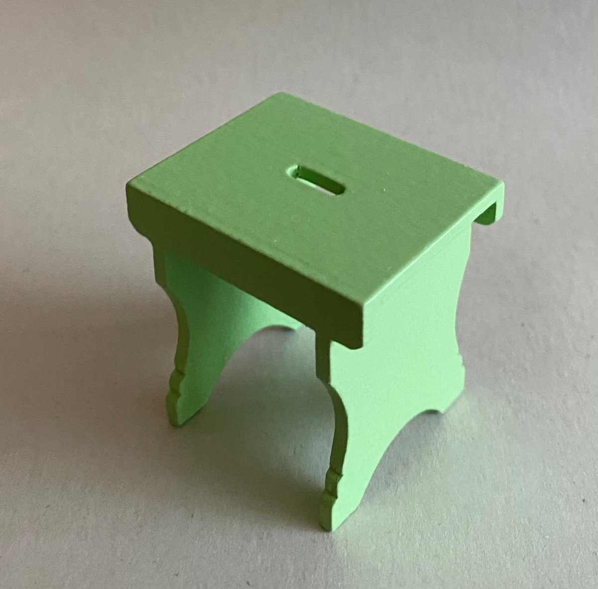 Stool green