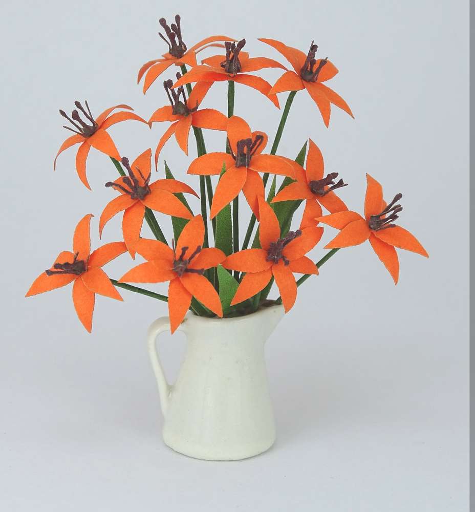 Lilja "Enchantment" - blomkit