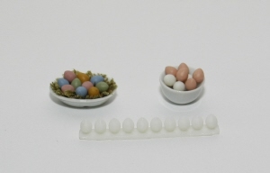 Ten small resin eggs - unpainted