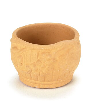 1 terracotta pot