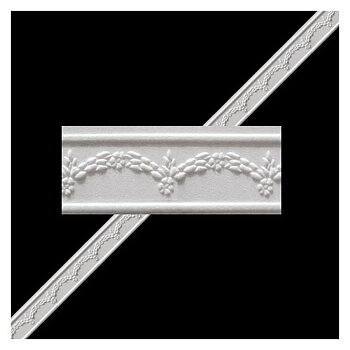 White wall molding
