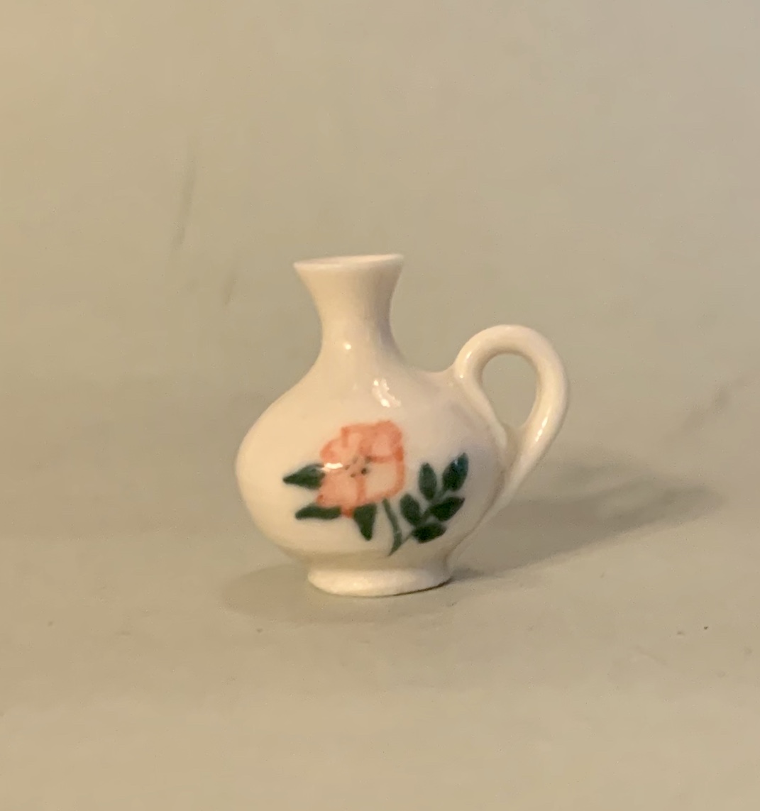 Ceramic vase- handmade by Minimalen Krukmakeri