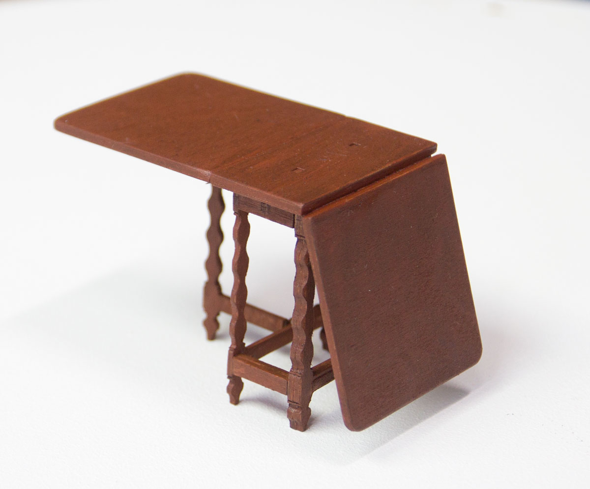 Baroque table - kit from Kotte Toys - 3
